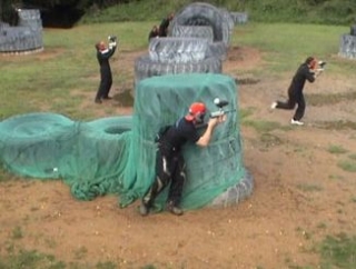  Percorso ad ostacoli Paintball 
